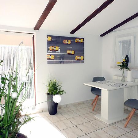Apartman Ines- Stinjan Pula Dış mekan fotoğraf
