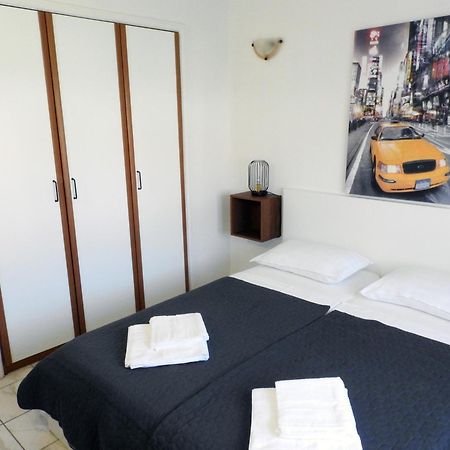 Apartman Ines- Stinjan Pula Dış mekan fotoğraf